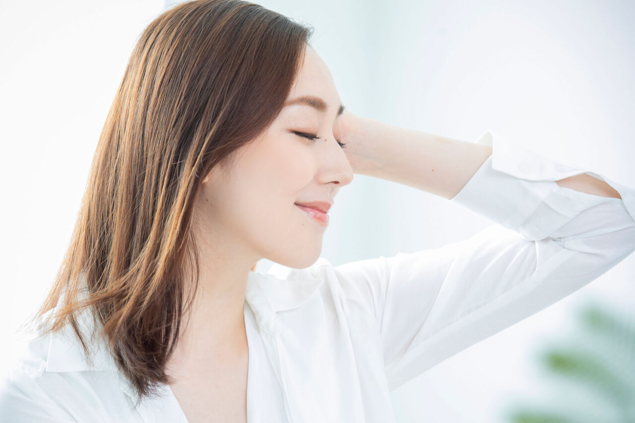 すっきりした女性イメージ